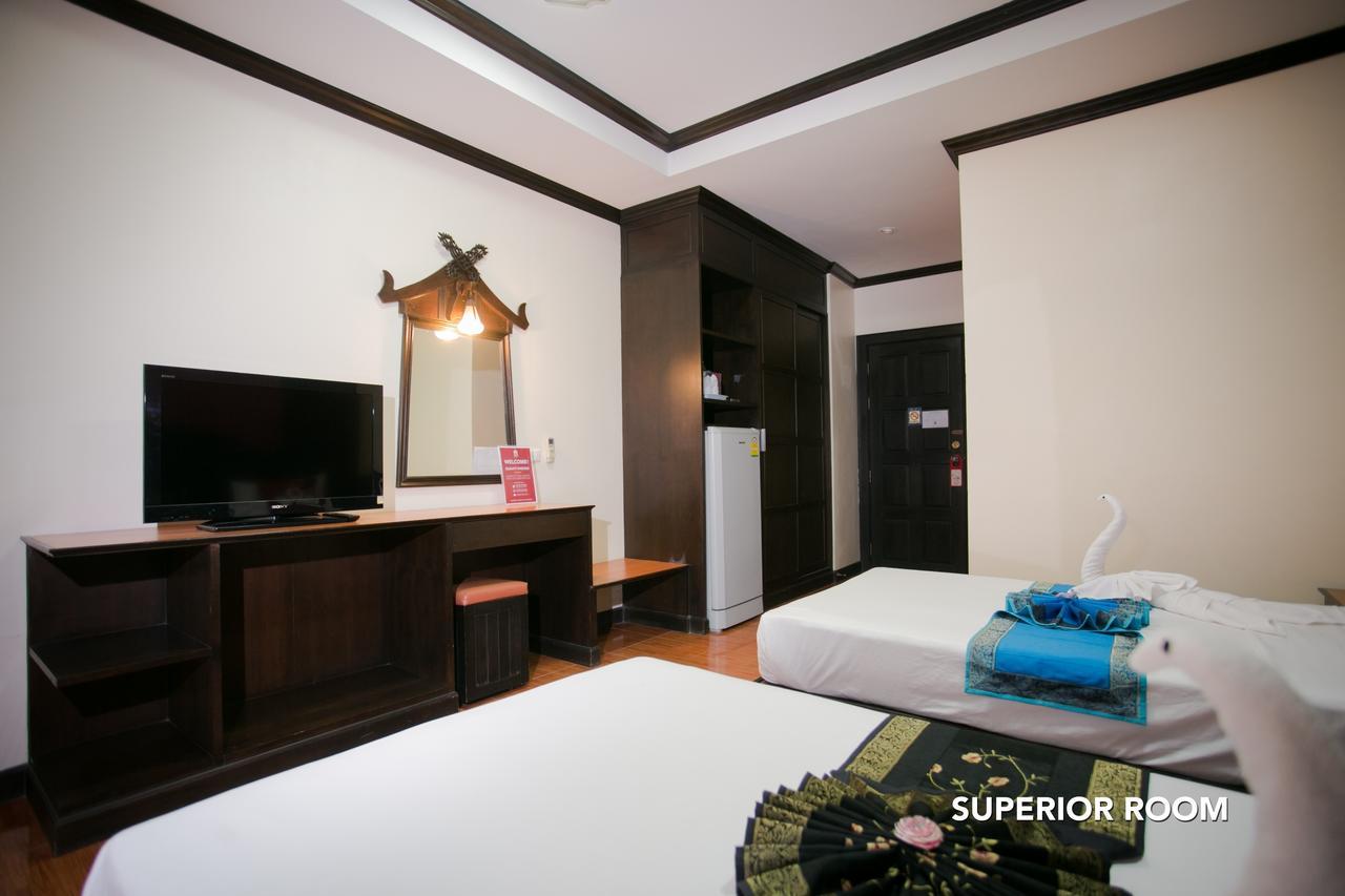 Zen Rooms Nanai Soi 2 Patong Esterno foto